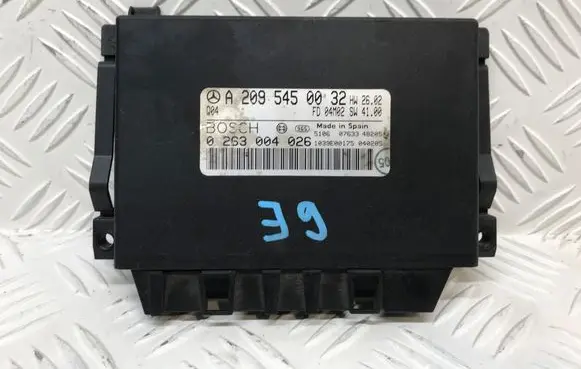 Mercedes-Benz CLK A209 C209 Parking PDC control unit/module A2095450032