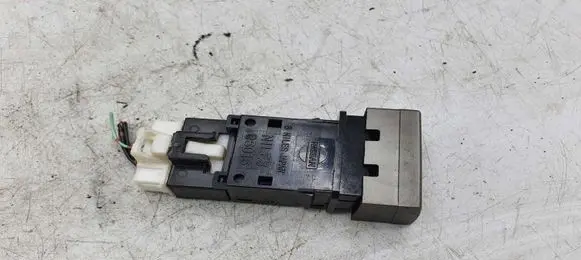 Nissan X-Trail T30 Windscreen/window heater switch NOCODE