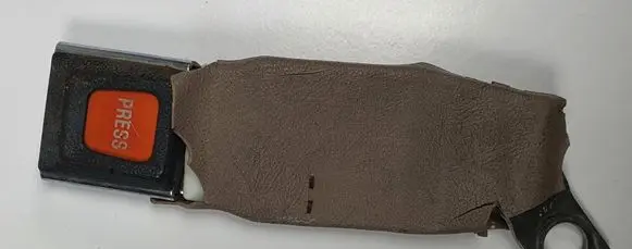 Ford Ranger Rear seatbelt buckle 36432A