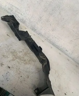 Audi A4 S4 B9 Fender end trim 8w0821170