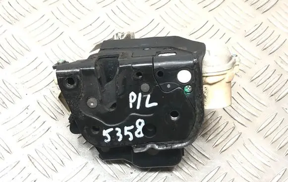 Audi A3 S3 A3 Sportback 8P Front door lock JA64F2837016 23005153 26D05