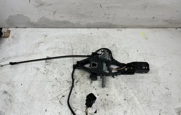 Volvo V70 Rear door exterior handle 30784205