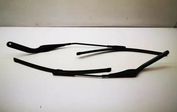 BMW 1 E82 E88 Windshield/front glass wiper blade 7169973 7169974 61617169974