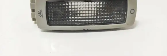 Volkswagen PASSAT B5 Other interior light 3B0947291