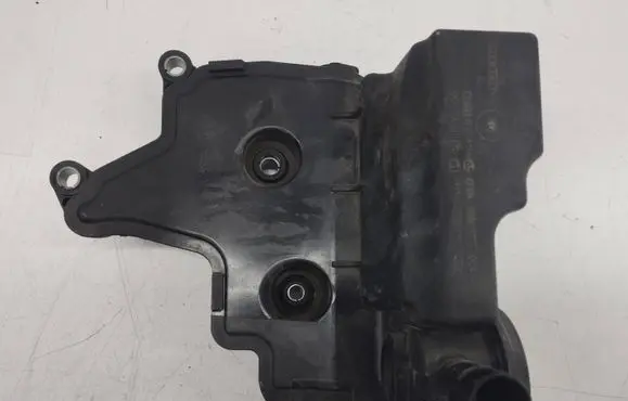 Ford Kuga II Oil breather separator 9671271480 9670033180