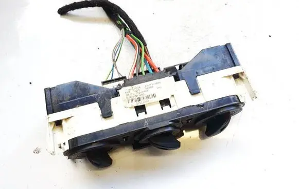 Seat Ibiza IV (6J,6P) Climate control unit 6q0819445