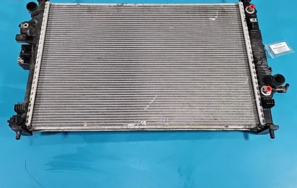 Opel Insignia B Coolant radiator 84208068 IMPRK1547454