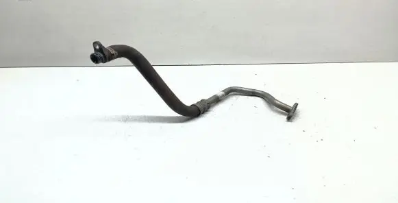 BMW 2 F46 Turbo turbocharger oiling pipe/hose 8513615 37423101