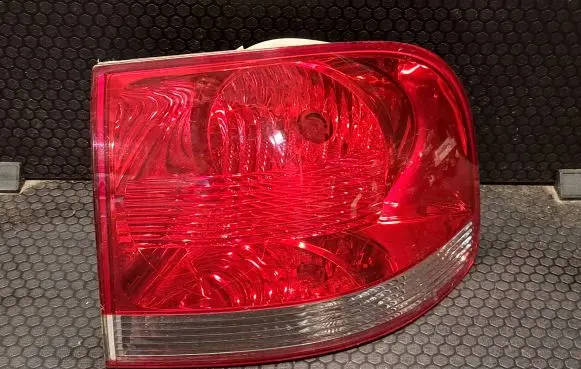 Volkswagen Touareg I Rear/tail lights 7L6945096K