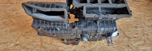 KIA Ceed Interior heater climate box assembly housing 971001H250
