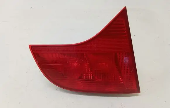 Audi A4 S4 B7 8E 8H Tailgate rear/tail lights 8E9945093
