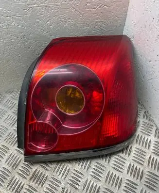 Toyota Avensis T250 Rear/tail lights