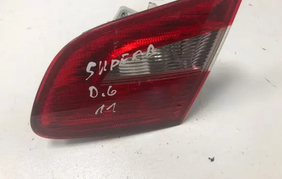 Skoda Superb B6 (3T) Tailgate rear/tail lights 3T5945094