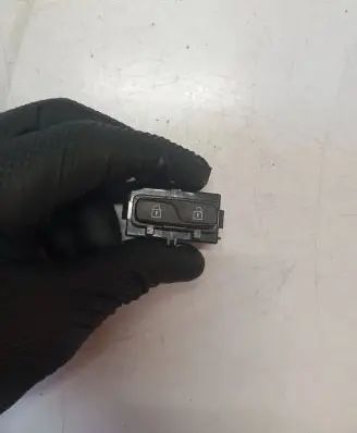 Volvo XC60 Central locking switch button 31272015 09W426