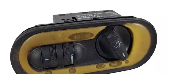 Volkswagen Sharan Light switch 7M1941531E