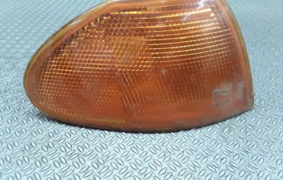 Opel Astra F Front indicator light