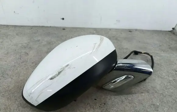 Citroen DS3 Front door electric wing mirror 232676026