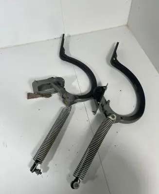 BMW 5 F10 F11 Tailgate strut 