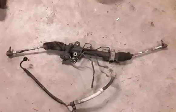 KIA Carens I Steering rack NOCODE