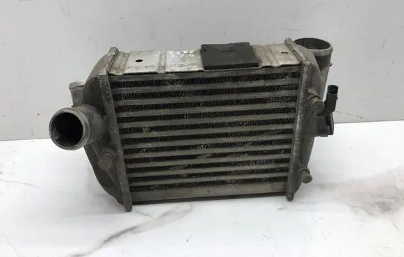 Audi A4 S4 B6 8E 8H Intercooler radiator 8E0145805M