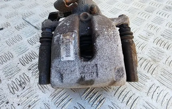 Rear brake caliper