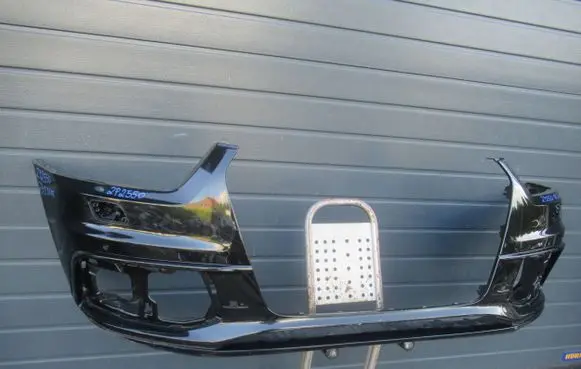 Audi Q3 8U Front bumper 8U0807437D