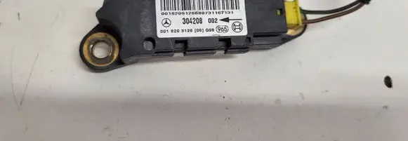 Mercedes-Benz Vito Viano W639 Airbag deployment crash/impact sensor 0018209126 304208002