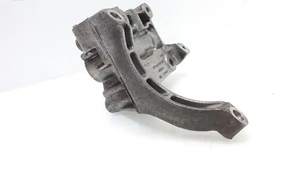 Audi A8 S8 D4 4H A/C compressor mount bracket 059145169AN