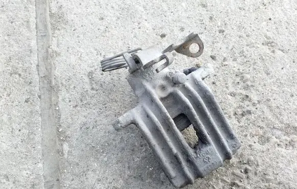 Audi A4 S4 B5 8D Rear brake caliper