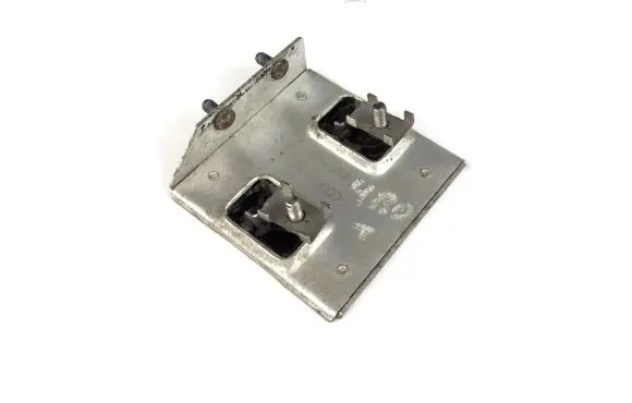 Audi A6 S6 C5 4B Coolant fan relay 8d0959493