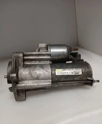 Audi A6 S6 C6 4F Starter motor 06D911023A 0601080050 D6GS19