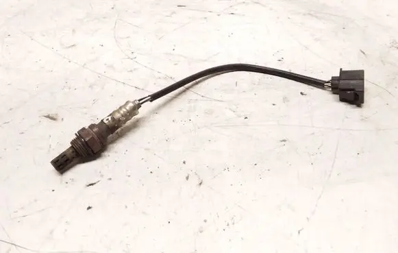 Mercedes-Benz A W169 Lambda probe sensor A0035428118