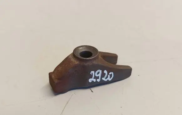Jeep Grand Cherokee Fuel Injector clamp holder 
