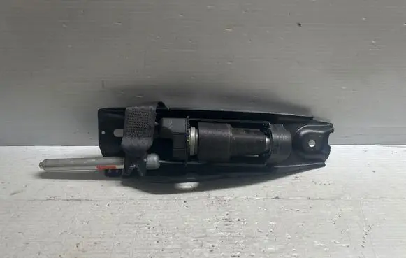 Volvo XC70 Front seatbelt