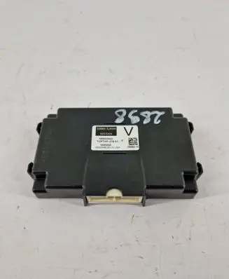 Nissan Navara D23 Gearbox control unit/module 330845JK0A