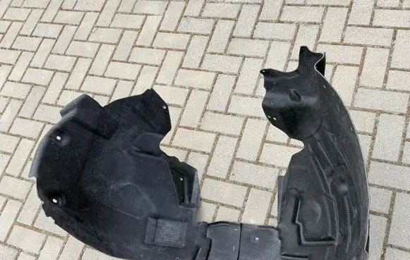 Audi A5 Sportback 8TA Front wheel arch liner splash guards 8T0821171M