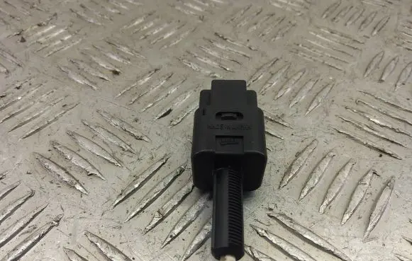 Nissan Navara D23 Hand parking brake sensor 