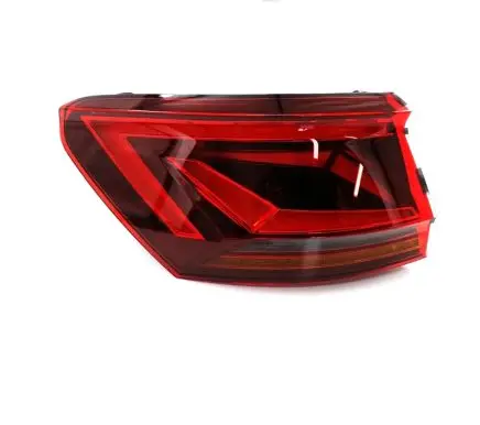 Volkswagen Touareg III Rear/tail lights 760945207A