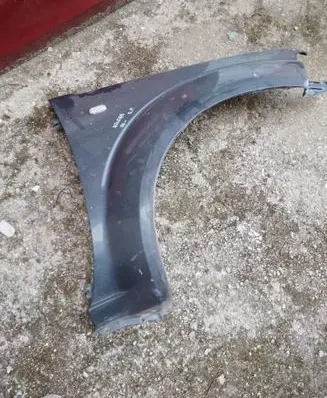Nissan Navara D40 Fender