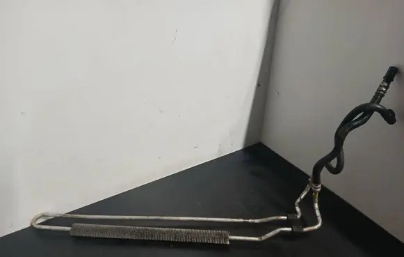 Volvo S80 Power steering radiator 31201111