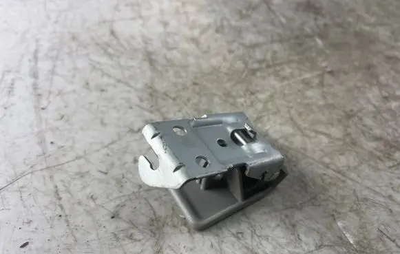 Mitsubishi Grandis Fuel cap release pull handle 