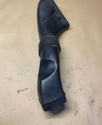 Volvo S80 Air intake hose/pipe 8626060 73211