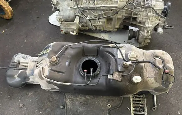 Ford Ranger IV Fuel tank JB3G9K007AC