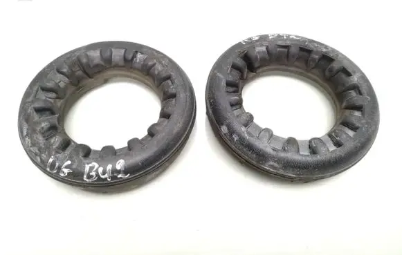 Volvo V40 Rear coil spring rubber mount Av615599dd