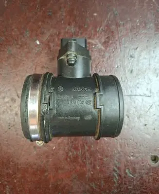 Opel Astra G Mass air flow meter 0281002428
