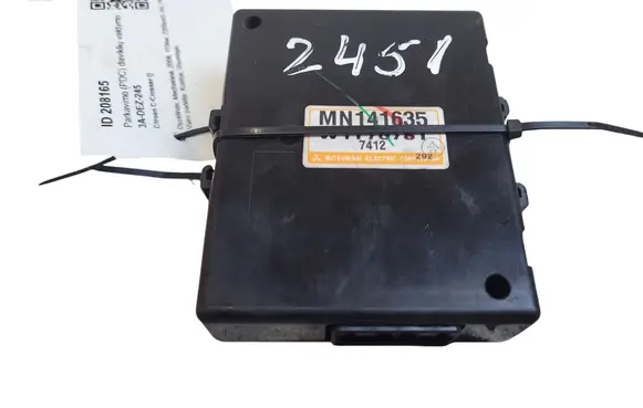 Citroen C-Crosser Parking PDC control unit/module MN141635 W1T76781