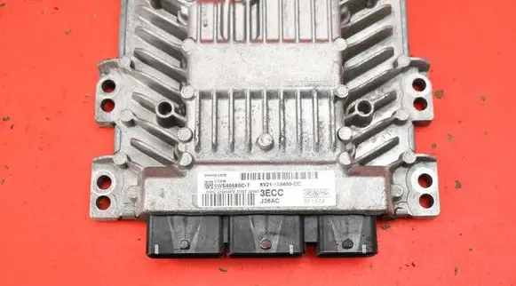 Mazda 2 Engine control unit/module ECU 8V21-12A650-CC