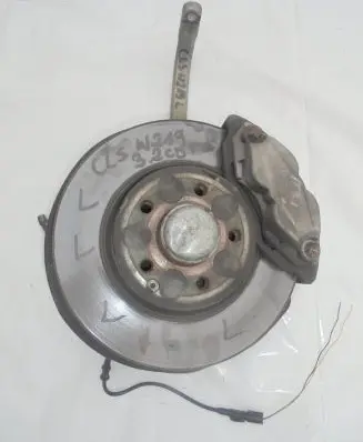 Mercedes-Benz CLS C219 Front wheel hub spindle knuckle 51547844686