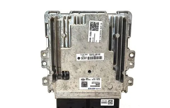 KIA Sportage Engine control unit/module 391992U100