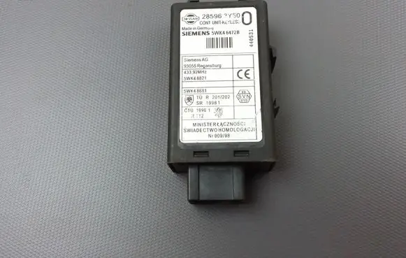 Nissan X-Trail T30 Other control units/modules 285963Y50 5WK46472B 5WK48821